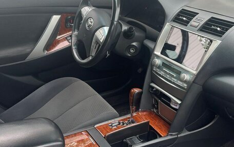 Toyota Camry, 2008 год, 1 430 000 рублей, 4 фотография