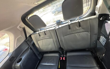 Toyota Land Cruiser Prado 150 рестайлинг 2, 2014 год, 3 298 000 рублей, 9 фотография