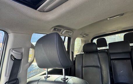Toyota Land Cruiser Prado 150 рестайлинг 2, 2014 год, 3 298 000 рублей, 29 фотография