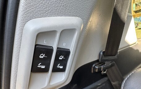 Toyota Land Cruiser Prado 150 рестайлинг 2, 2014 год, 3 298 000 рублей, 38 фотография