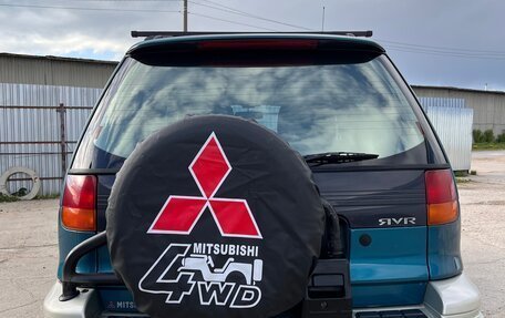 Mitsubishi RVR III рестайлинг, 1995 год, 550 000 рублей, 6 фотография