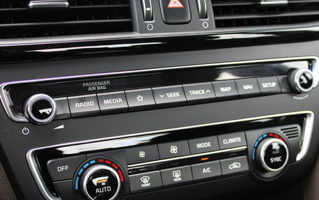 KIA Optima IV, 2018 год, 2 099 000 рублей, 13 фотография