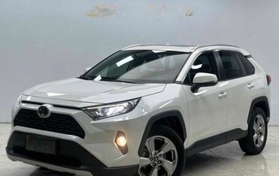 Toyota RAV4, 2021 год, 2 800 000 рублей, 1 фотография