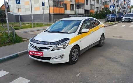 Hyundai Solaris II рестайлинг, 2016 год, 500 000 рублей, 3 фотография
