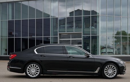 BMW 7 серия, 2015 год, 2 550 000 рублей, 4 фотография