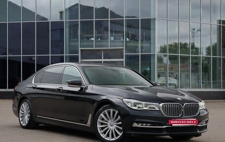 BMW 7 серия, 2015 год, 2 550 000 рублей, 3 фотография