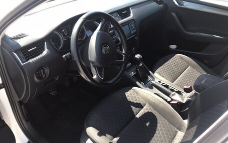 Skoda Octavia, 2017 год, 1 750 000 рублей, 9 фотография