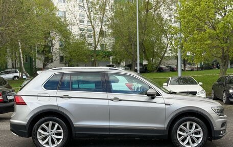 Volkswagen Tiguan II, 2019 год, 2 990 000 рублей, 6 фотография
