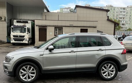 Volkswagen Tiguan II, 2019 год, 2 990 000 рублей, 10 фотография