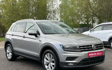 Volkswagen Tiguan II, 2019 год, 2 990 000 рублей, 5 фотография