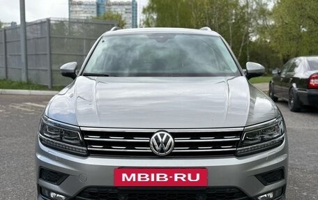 Volkswagen Tiguan II, 2019 год, 2 990 000 рублей, 4 фотография