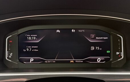 Volkswagen Tiguan II, 2019 год, 2 990 000 рублей, 19 фотография