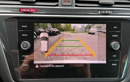 Volkswagen Tiguan II, 2019 год, 2 990 000 рублей, 23 фотография