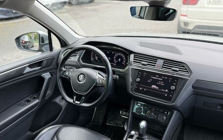 Volkswagen Tiguan II, 2019 год, 2 990 000 рублей, 30 фотография