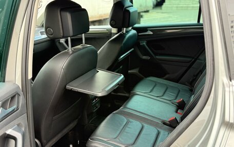 Volkswagen Tiguan II, 2019 год, 2 990 000 рублей, 34 фотография