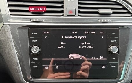 Volkswagen Tiguan II, 2019 год, 2 990 000 рублей, 21 фотография