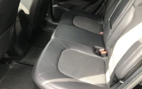 Hyundai ix35 I рестайлинг, 2013 год, 1 530 000 рублей, 4 фотография