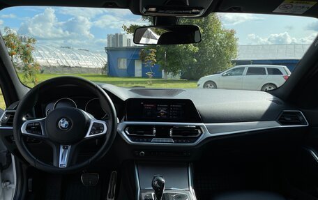 BMW 3 серия, 2019 год, 2 899 999 рублей, 7 фотография
