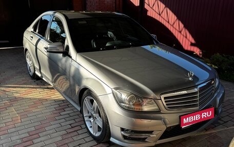 Mercedes-Benz C-Класс, 2013 год, 1 650 000 рублей, 1 фотография