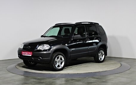 Chevrolet Niva I рестайлинг, 2017 год, 797 000 рублей, 1 фотография