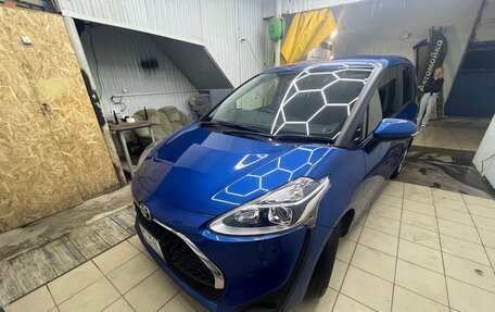 Toyota Sienta II, 2019 год, 1 550 000 рублей, 2 фотография