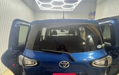 Toyota Sienta II, 2019 год, 1 550 000 рублей, 7 фотография