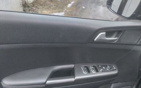 KIA Sportage IV рестайлинг, 2017 год, 1 650 000 рублей, 13 фотография