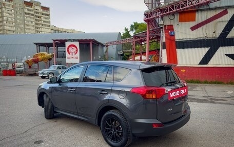 Toyota RAV4, 2013 год, 1 950 000 рублей, 4 фотография