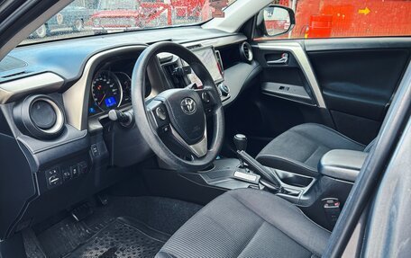 Toyota RAV4, 2013 год, 1 950 000 рублей, 11 фотография