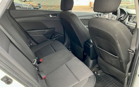 Hyundai Solaris II рестайлинг, 2018 год, 749 000 рублей, 8 фотография