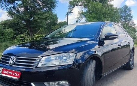 Volkswagen Passat B7, 2014 год, 1 000 000 рублей, 2 фотография