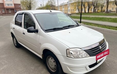 Renault Logan I, 2015 год, 935 000 рублей, 3 фотография