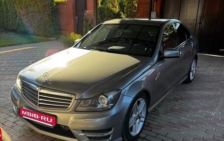 Mercedes-Benz C-Класс, 2013 год, 1 650 000 рублей, 2 фотография