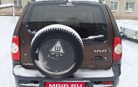 Chevrolet Niva I рестайлинг, 2012 год, 420 000 рублей, 2 фотография