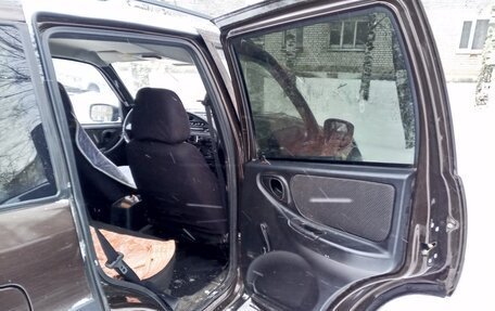 Chevrolet Niva I рестайлинг, 2012 год, 420 000 рублей, 17 фотография
