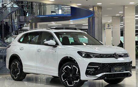 Volkswagen Tiguan, 2024 год, 4 650 000 рублей, 3 фотография