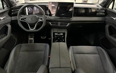 Volkswagen Tiguan, 2024 год, 4 650 000 рублей, 13 фотография