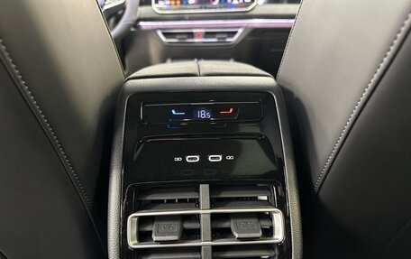 Volkswagen Tiguan, 2024 год, 4 650 000 рублей, 35 фотография