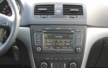 Skoda Yeti I рестайлинг, 2013 год, 925 000 рублей, 19 фотография