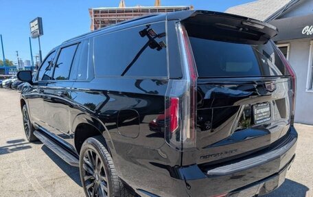 Cadillac Escalade V, 2022 год, 12 610 000 рублей, 5 фотография