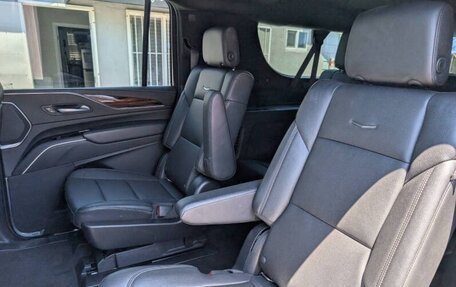 Cadillac Escalade V, 2022 год, 12 610 000 рублей, 15 фотография