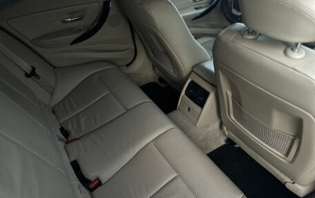 BMW 3 серия, 2012 год, 1 790 000 рублей, 18 фотография
