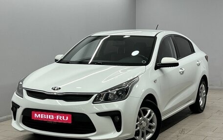 KIA Rio IV, 2018 год, 1 365 000 рублей, 1 фотография