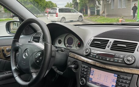 Mercedes-Benz E-Класс, 2004 год, 1 350 000 рублей, 4 фотография