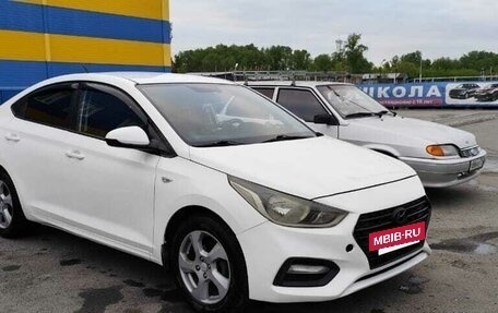 Hyundai Solaris II рестайлинг, 2018 год, 785 000 рублей, 4 фотография