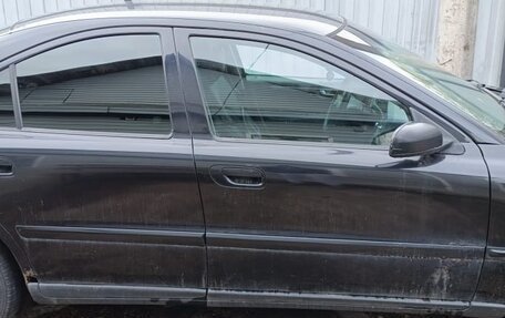 Volvo S60 III, 2004 год, 500 000 рублей, 3 фотография