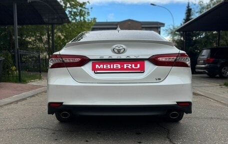 Toyota Camry, 2019 год, 3 300 000 рублей, 8 фотография