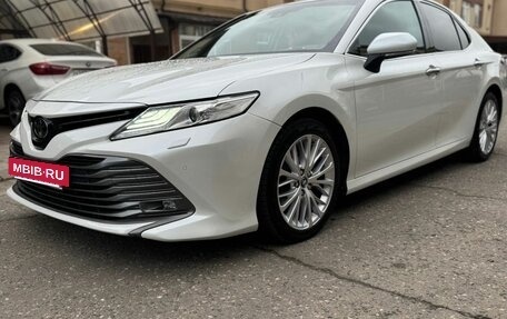 Toyota Camry, 2019 год, 3 300 000 рублей, 17 фотография