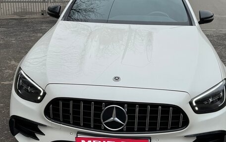Mercedes-Benz E-Класс, 2021 год, 5 999 999 рублей, 3 фотография