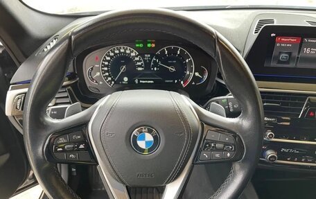 BMW 5 серия, 2019 год, 3 900 000 рублей, 21 фотография